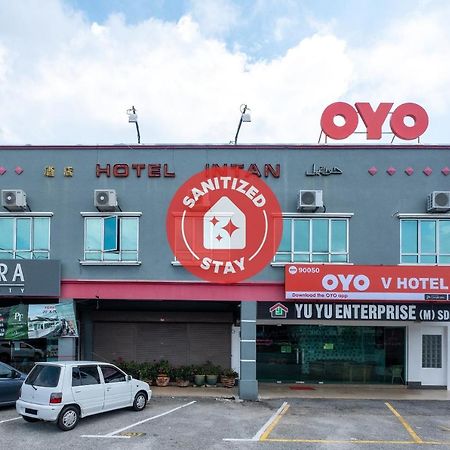 טלוק אינטן Oyo 90050 V Hotel מראה חיצוני תמונה