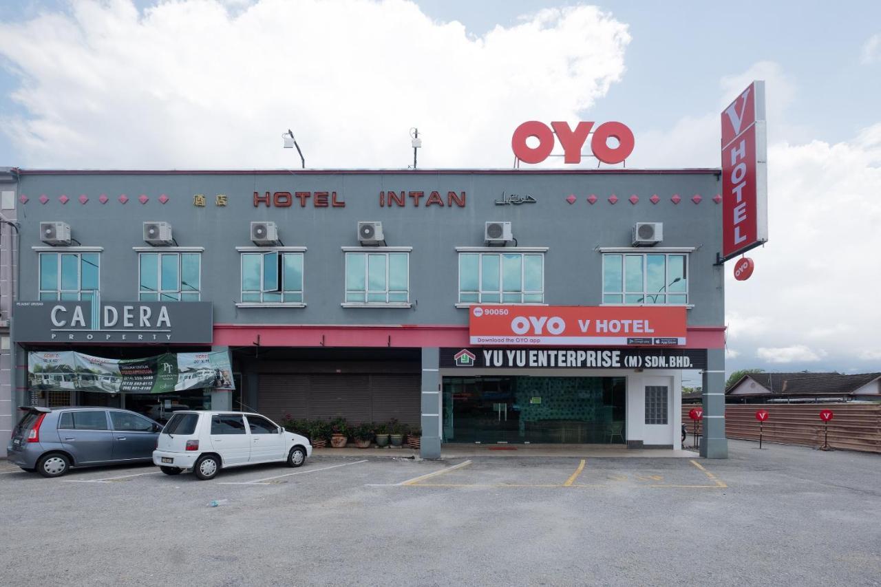 טלוק אינטן Oyo 90050 V Hotel מראה חיצוני תמונה