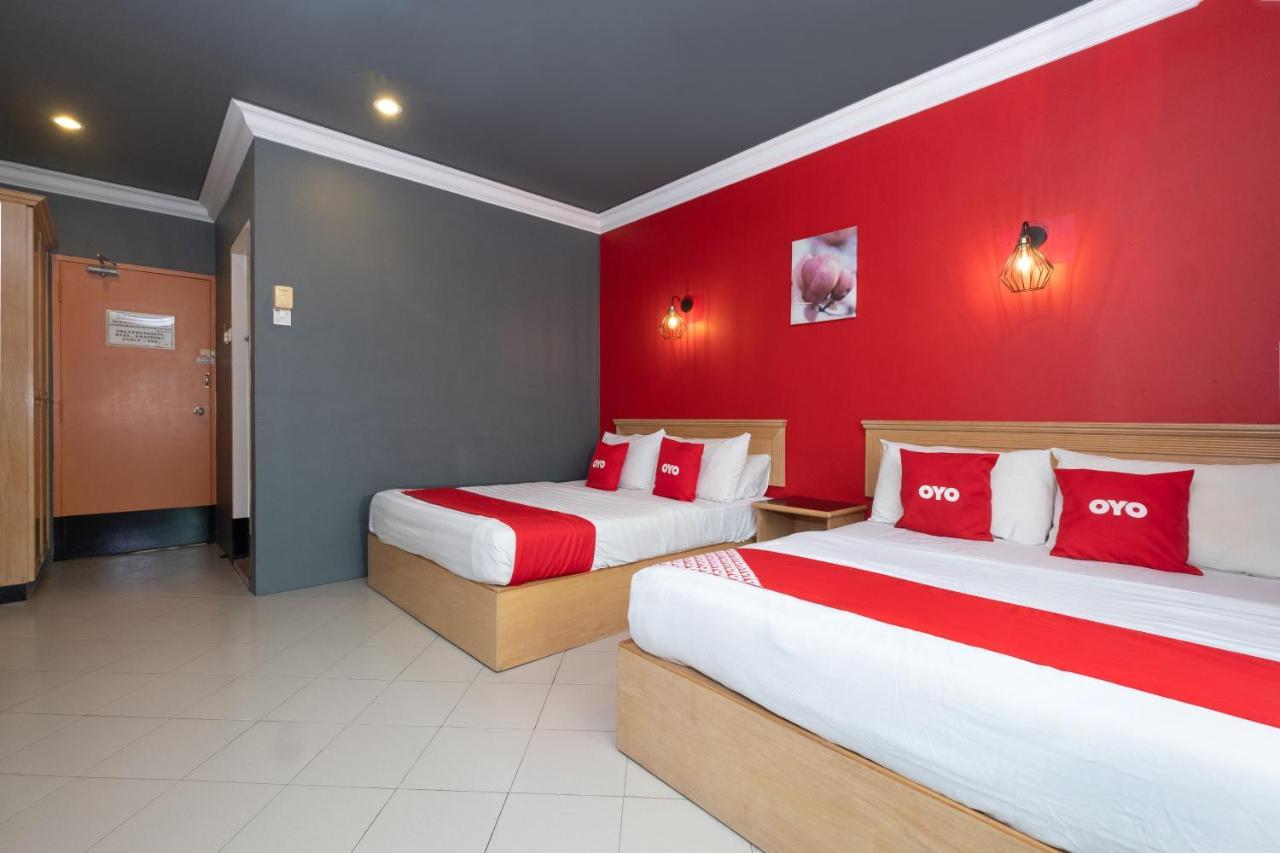 טלוק אינטן Oyo 90050 V Hotel מראה חיצוני תמונה